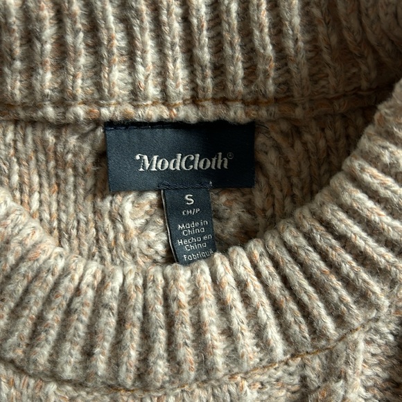 ModCloth oatmeal sweater - Picture 2 of 5